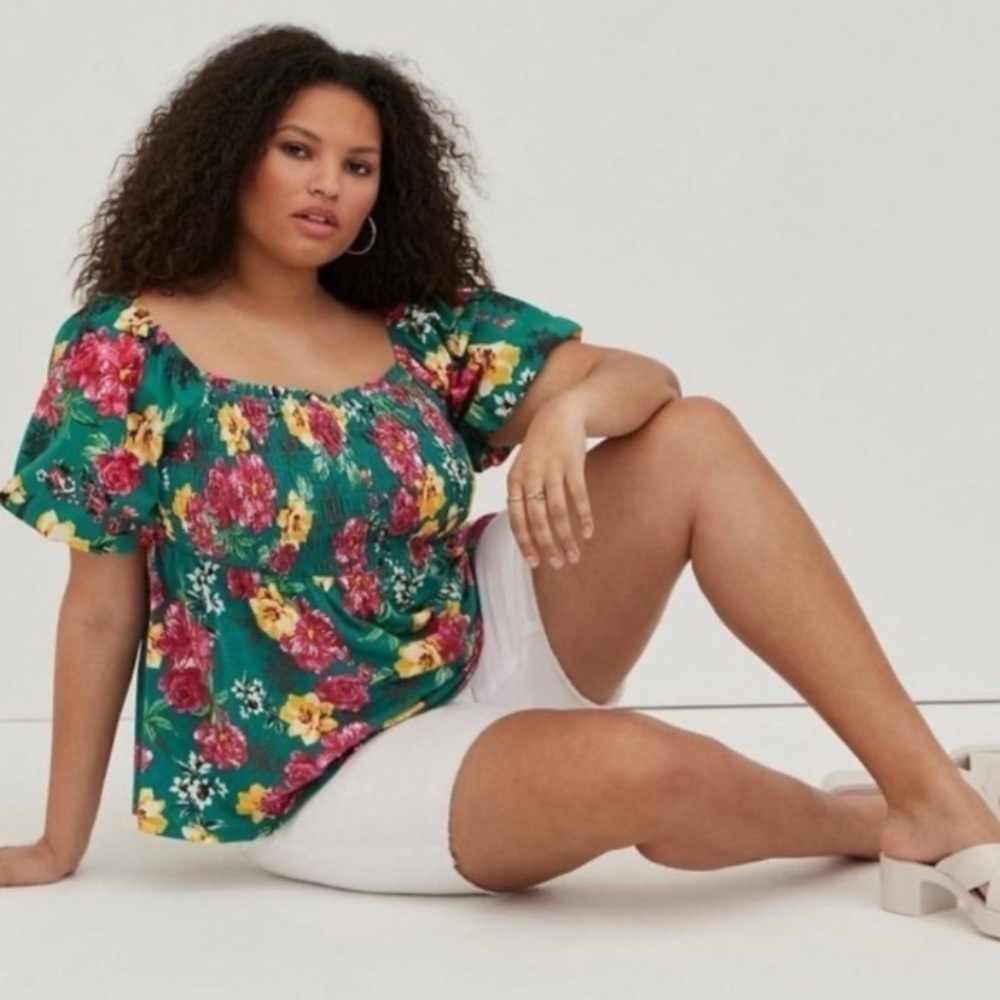 Torrid | Smocked Babydoll Poplin Puffy Sleeve Cotton Top Size 0